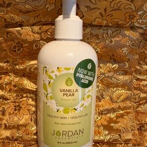 Vanilla Pear Shower Gel 8oz Hyaluronic Acid Body Cleanser-Jordan Essentials